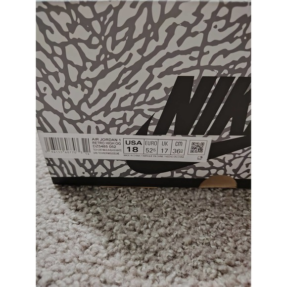 Air Jordan 1 Retro High OG (Elephant) - Picture 5 of 5